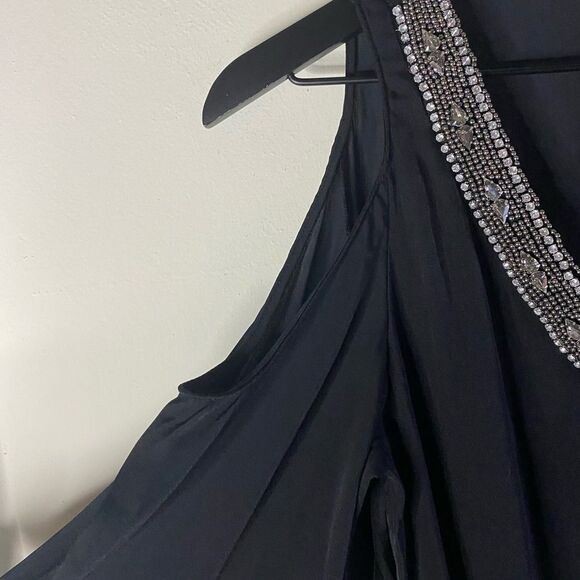 Astr The Label Black Cold Shoulder Beaded Top Size XS - Picture 5 of 7